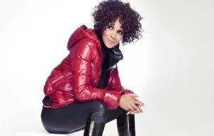 Toamna-iarna 2012-2013 de la Halle Berry si Deichmann