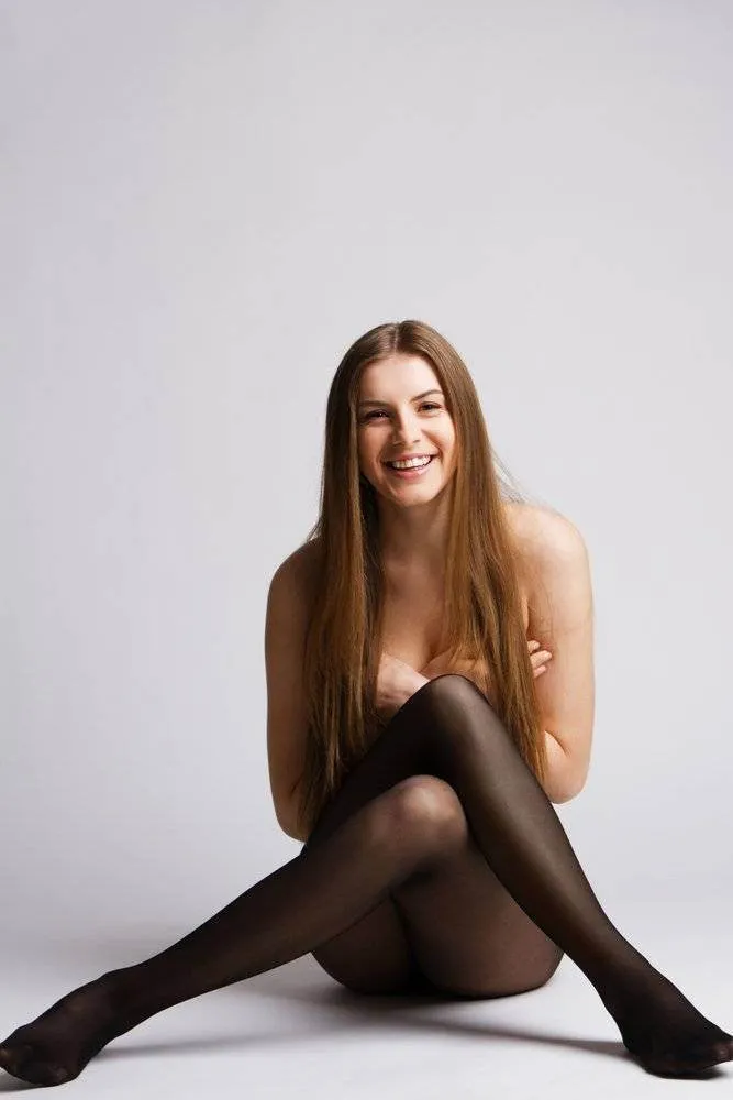 FOTO 10 modele de dresuri negre