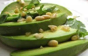 Sanatate intr-un fruct – Avocado!
