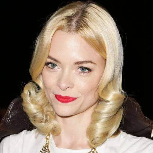jaime king FOTO Modele de coafuri pentru par mediu, inspirate de la vedete