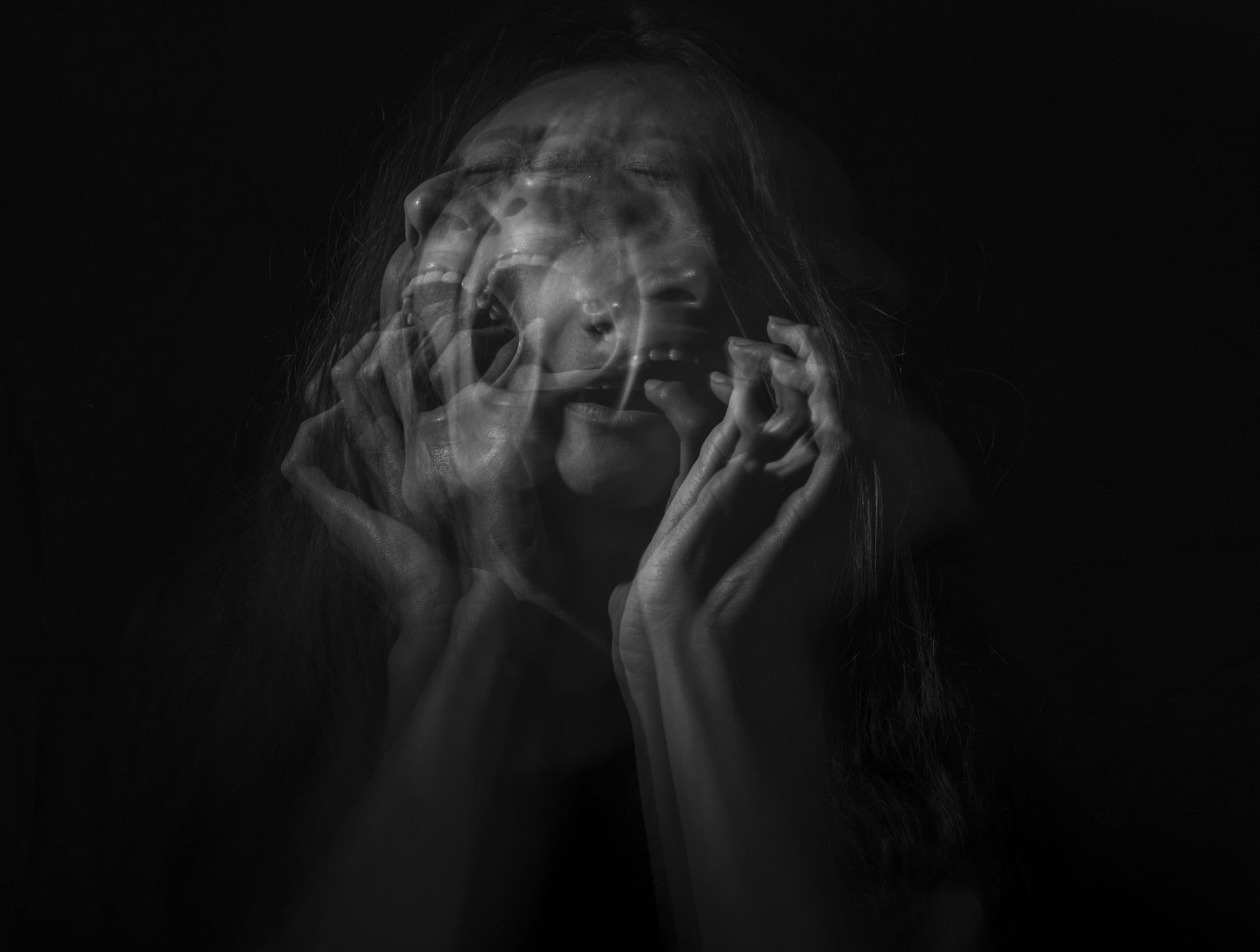 Blestemele si ocultul. Simptome ca esti blestemat si cum sa scapi de blesteme