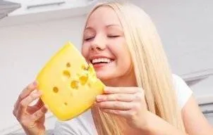 6 solutii istete pentru a manca branza fara sa te ingrasi