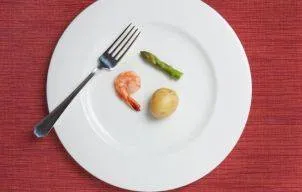 8 semne ca nu te-ai apucat de dieta potrivita