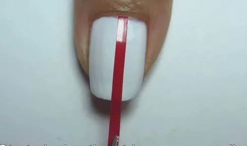 Modele de unghii simple de facut acasa