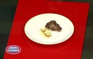 Ceafă de porc cu noisette (biluțe) de cartofi