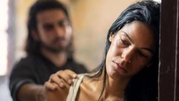 10 semne ca partenerul te manipuleaza