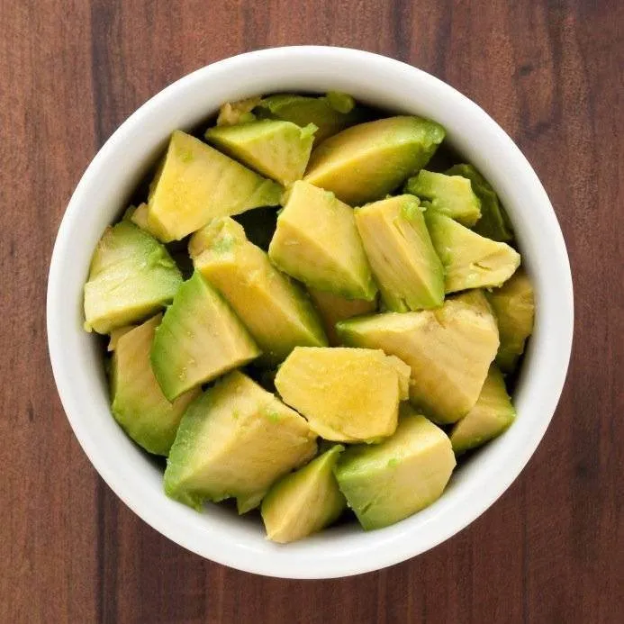Motivele pentru care ar trebui sa consumi avocado in fiecare zi