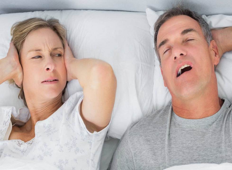 Scapa de sforait cu ajutorul uleiului de masline