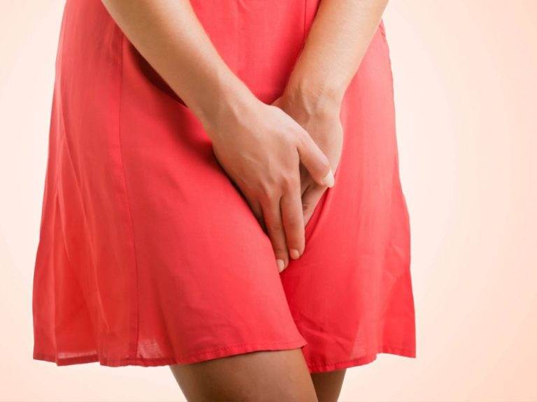 Infectiile urinare la femei! Pericolul la care se expun in concediu