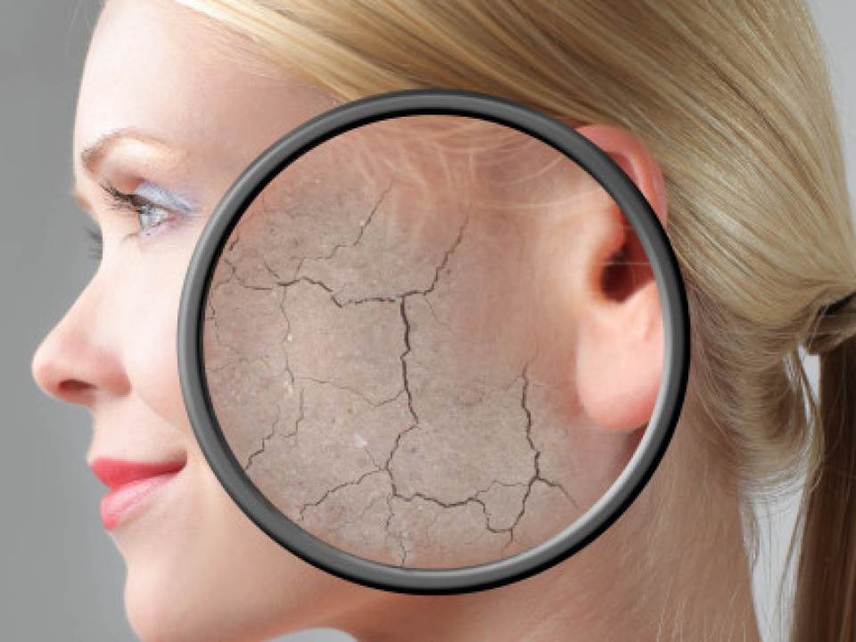 Ce incearca sa iti spuna pielea decojita