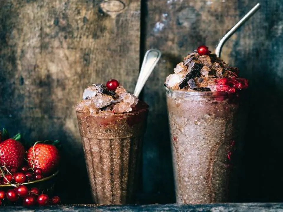 Cum sa transformi cafeaua intr-un desert delicios? Cateva trucuri simple