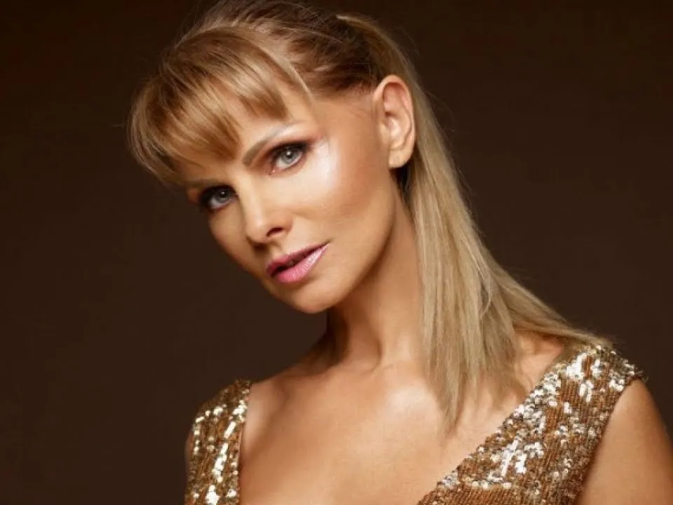 Anastasia Lazariuc, fenomenala la varsta de 64 de ani! Care sunt trucurile ei de frumusete si de ce s-a vopsit blonda