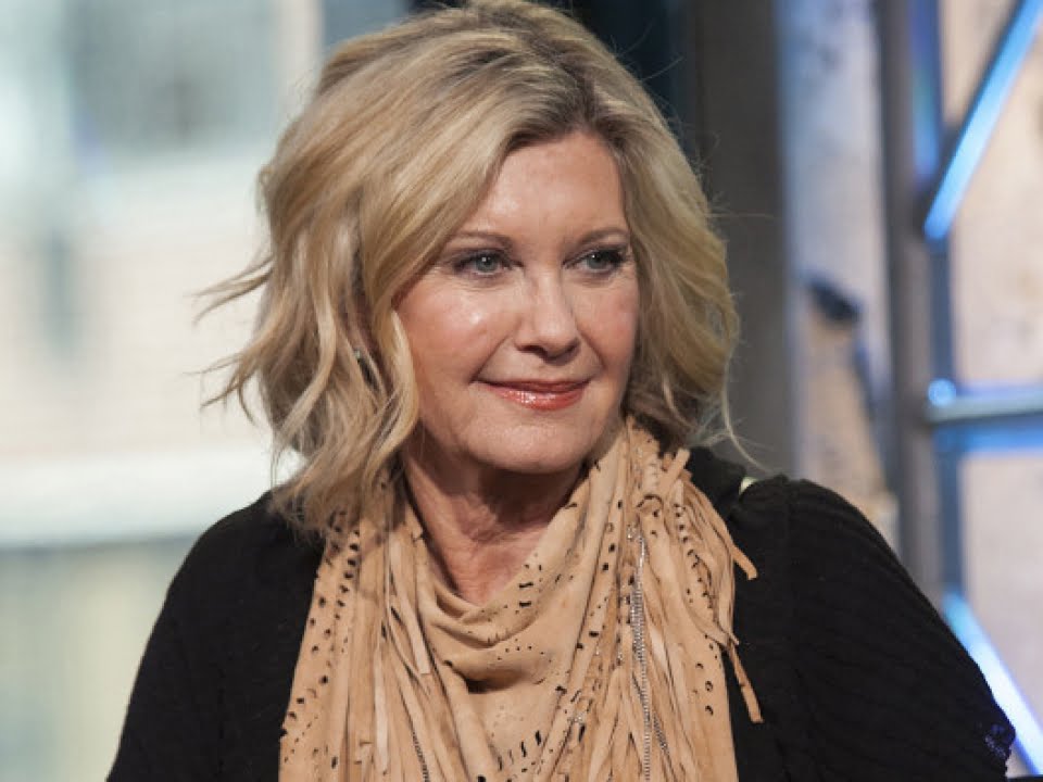 Lovitura crunta pentru o celebra cantareata! A fost diagnosticata cu cancer pentru a treia oara, in trei decenii