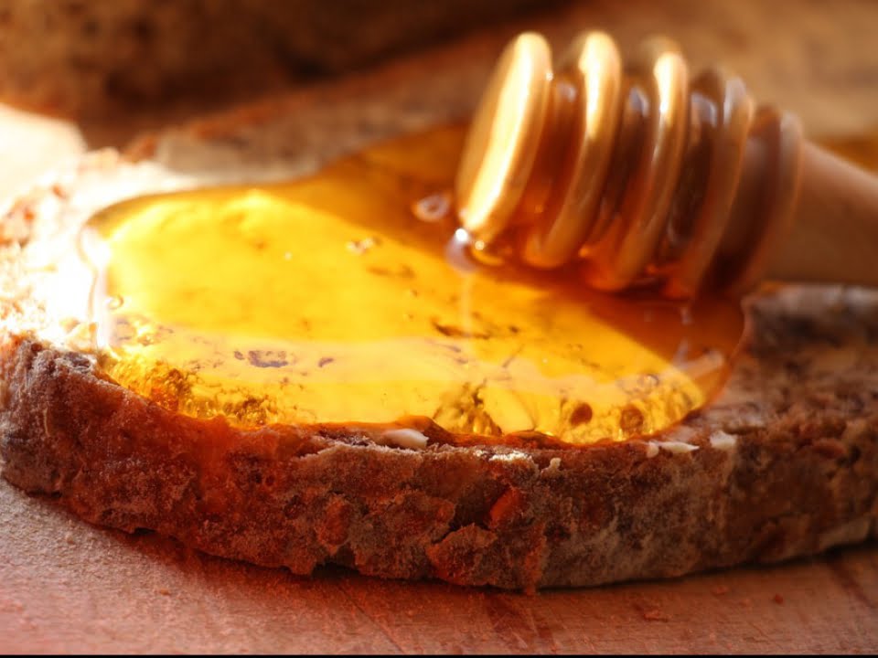 Mierea, ideala pentru pierderea in greutate! Slabeste vazand cu ochii cu ajutorul acestor remedii naturiste