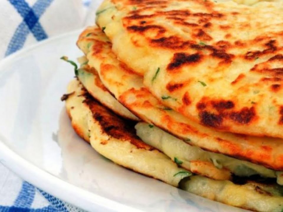 Cum sa faci cele mai gustoase clatite de cartofi