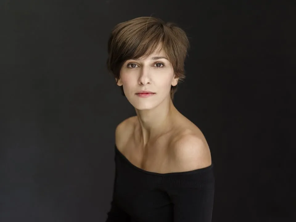 Dana Rogoz, mesaj sfasietor pentru tatal sau, in ziua in care ar fi implinit 64 de ani. “Una dintre ele a fost pe mormantul lui“