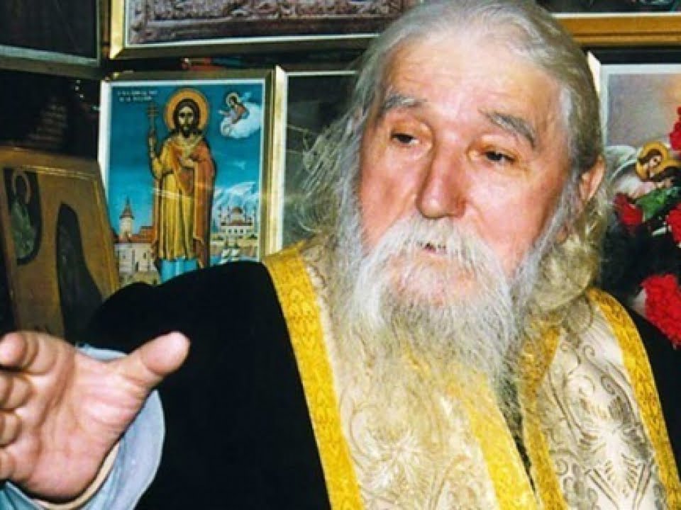 O alta MINUNE a Parintelui Cleopa! Puterea pe care o are asupra sotului rugaciunea unei femei