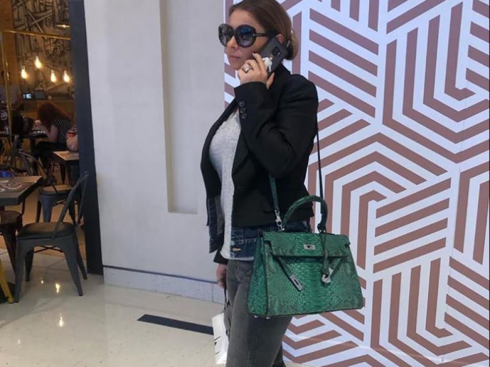 Anamaria Prodan, mesaj socant despre mama sa! Si-a pus chipul Ionelei Prodan pe telefonul mobil si apoi a scris