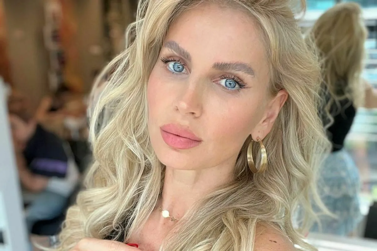 Cum arata Andreea Banica nemachiata. Detaliul observat de fani