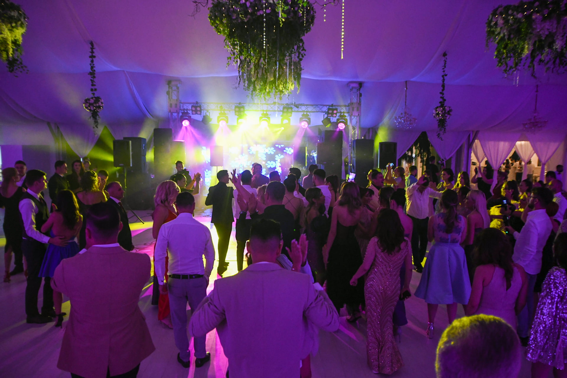 Pașii cheie în planificarea unei nunți