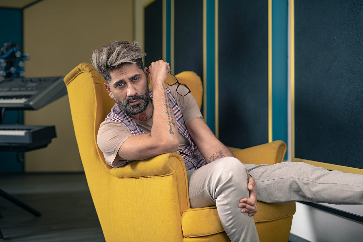 Connect-R dă petrecere de ziua lui, cu invitați unul și unu! Cine sunt aceștia?