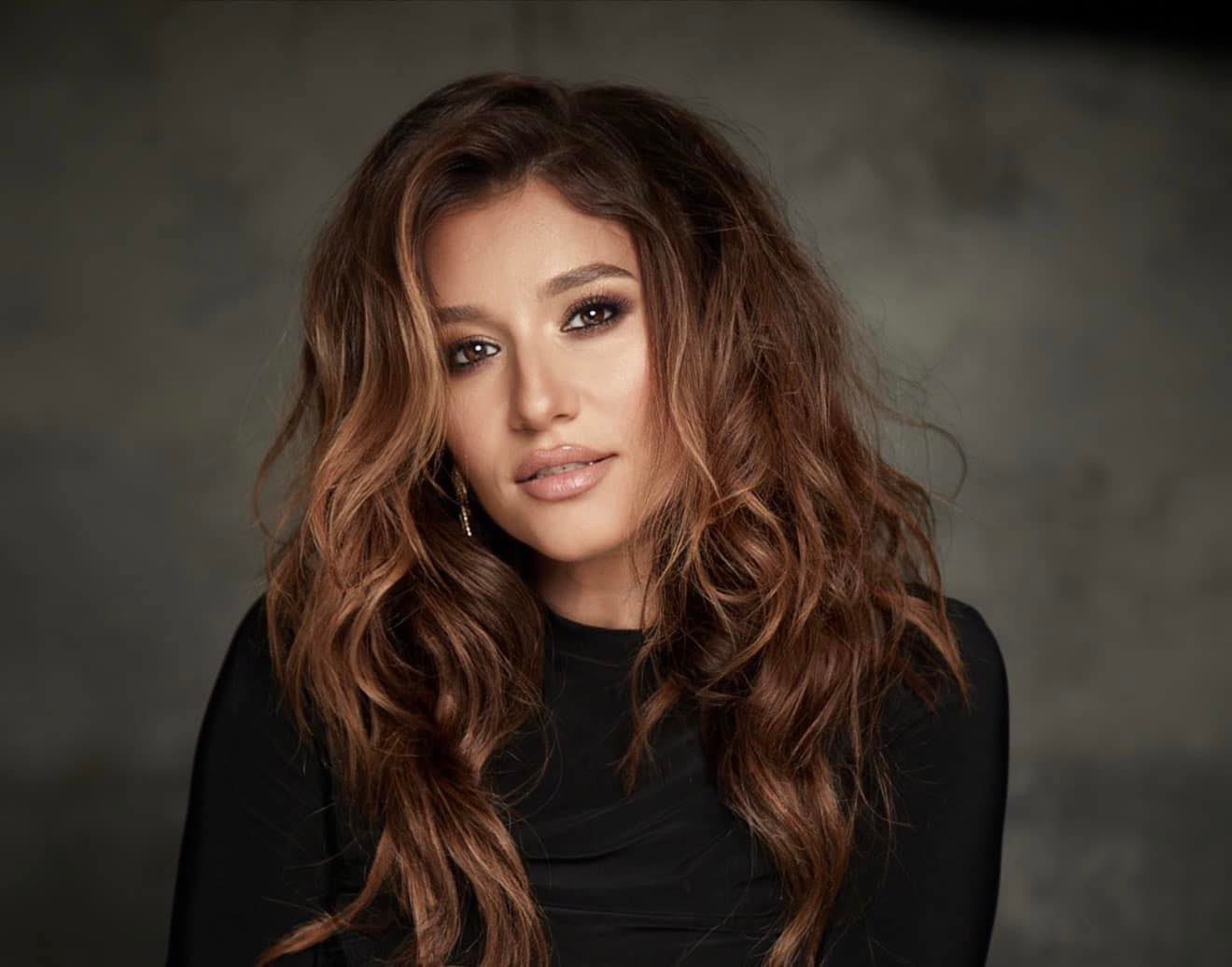 Claudia Pătrășcanu din nou îndrăgostită – a primit inelul!