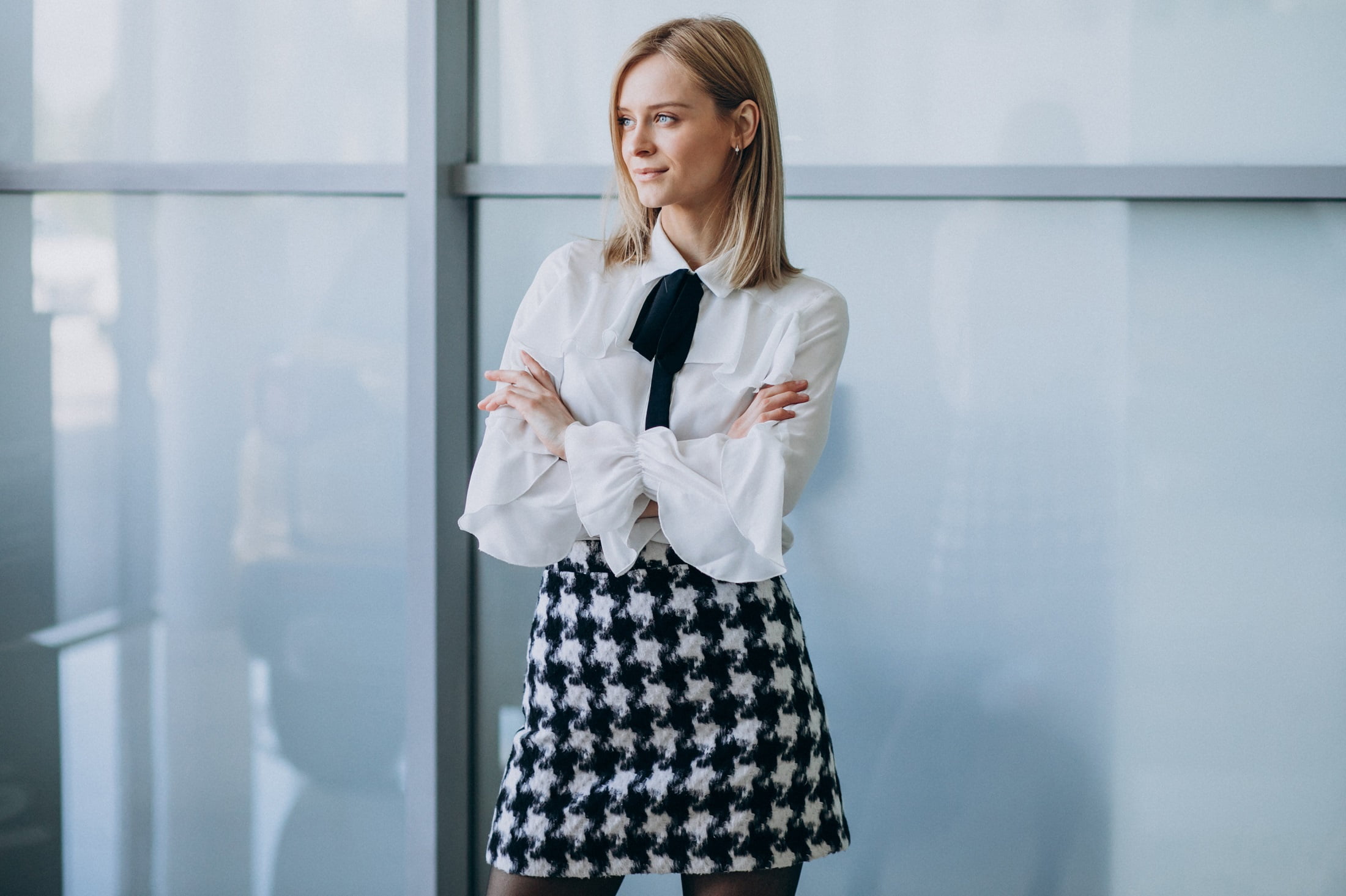 Începutul unei povești: Cum îți alegi corect ținuta pentru interviul de angajare