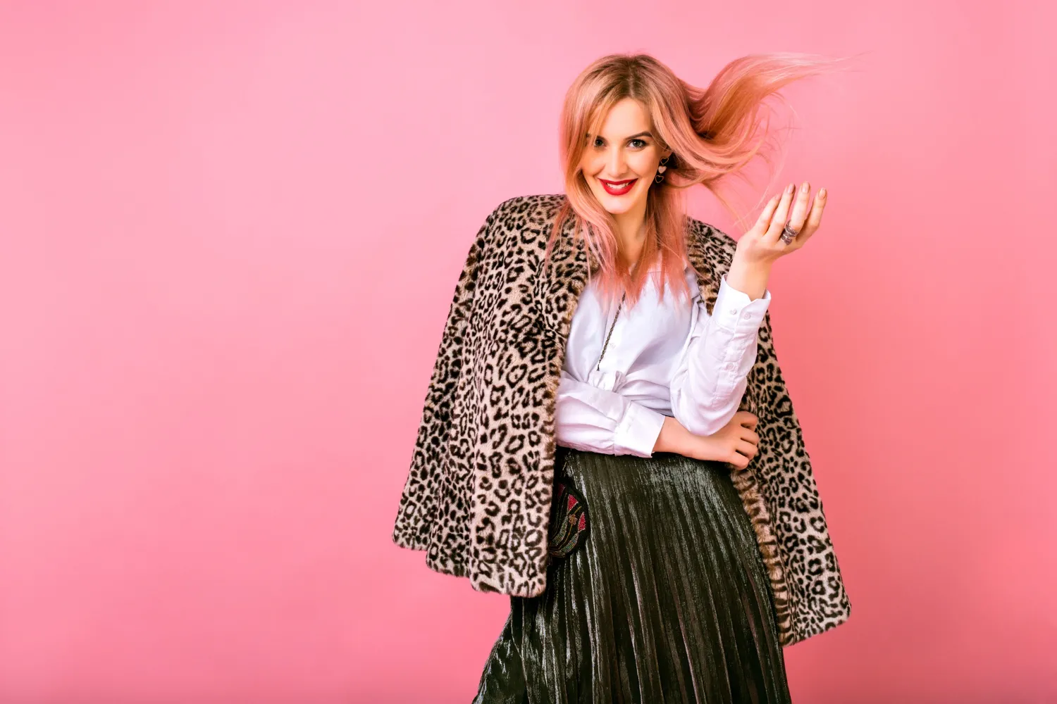 Cum să porți animal print pentru un look chic de toamnă – 5 piese cheie