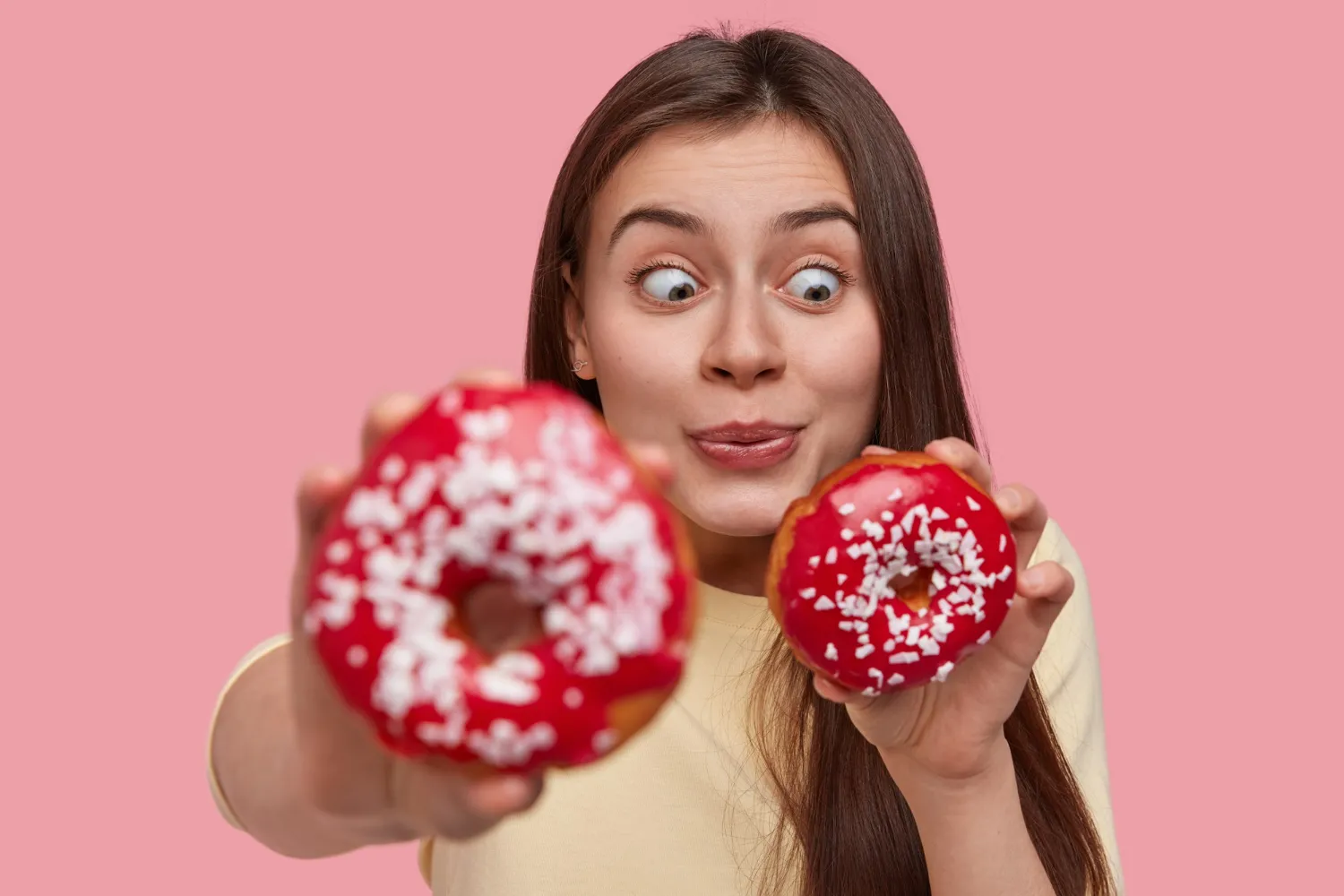 8 pași pe care trebuie să-i urmezi dacă vrei să renunți la zahăr