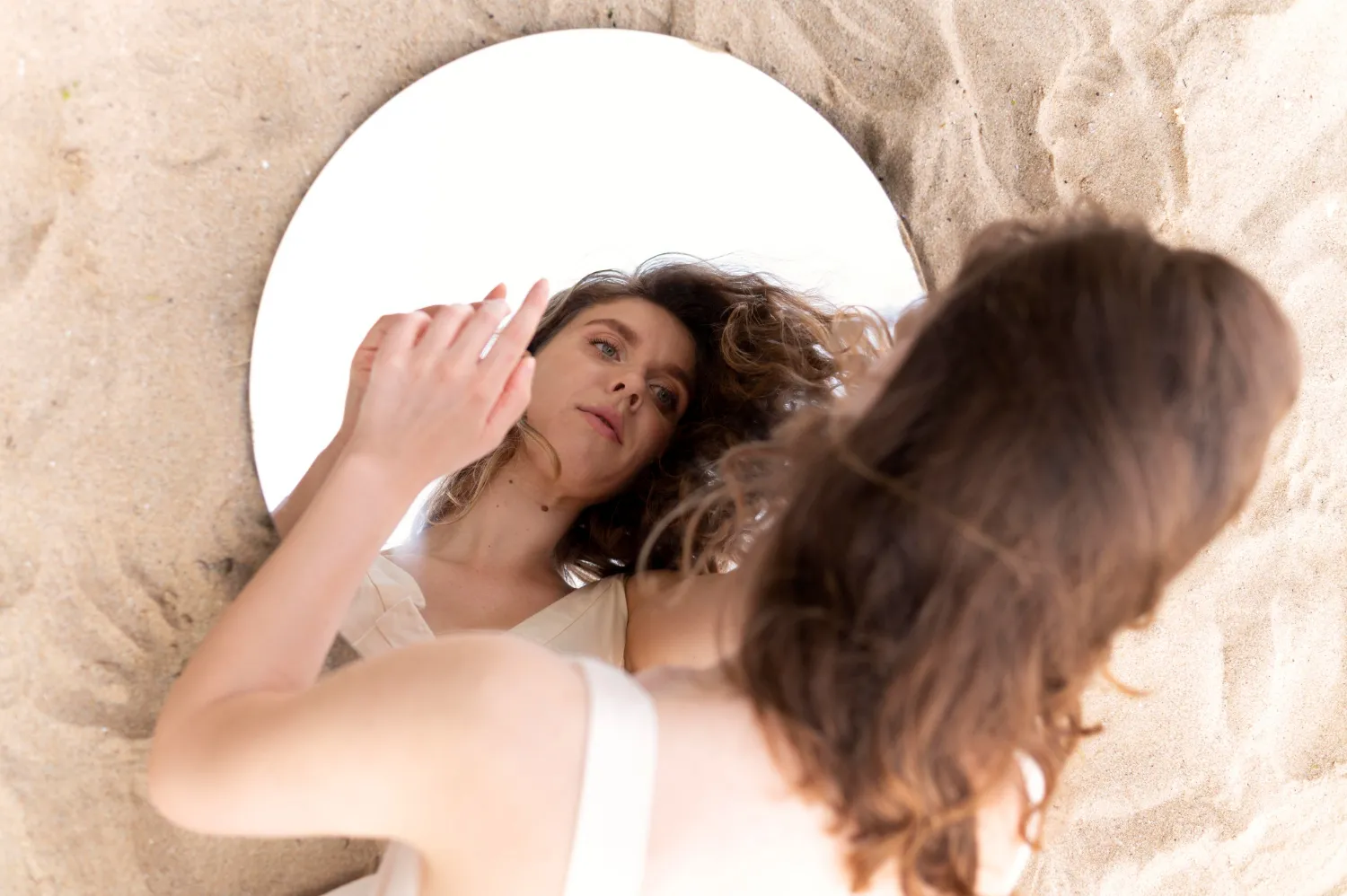 10 lucruri pe care fiecare femeie ar trebui să le facă singură măcar o dată în viață