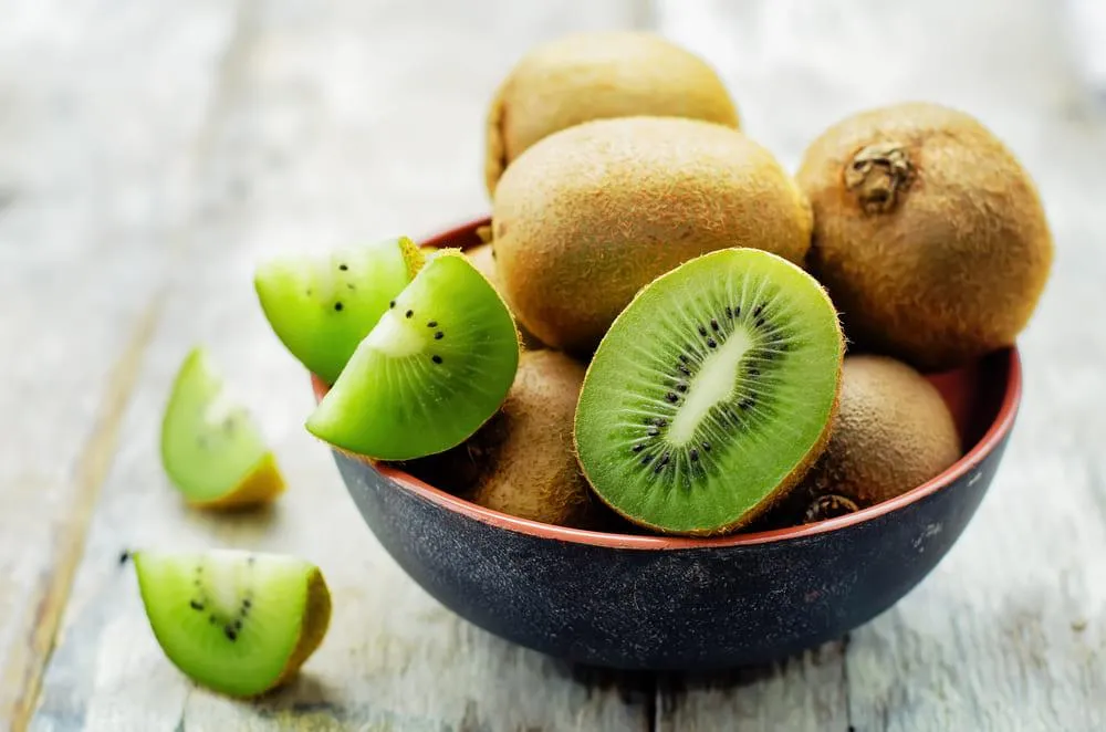 Kiwi, porția ta de vitamina C. Beneficii pentru frumusețe
