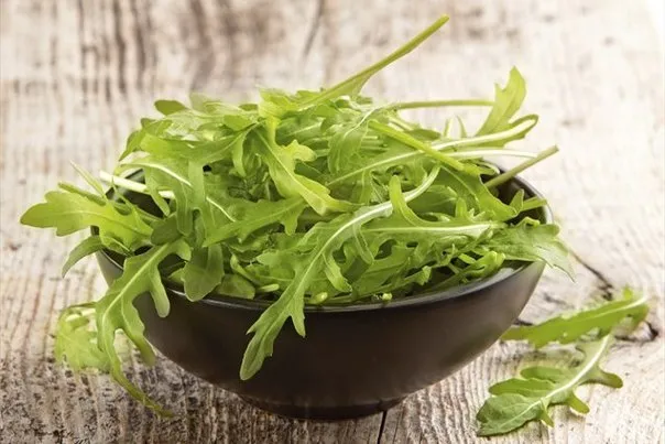 Rucola, planta care te protejeaza impotriva cancerului