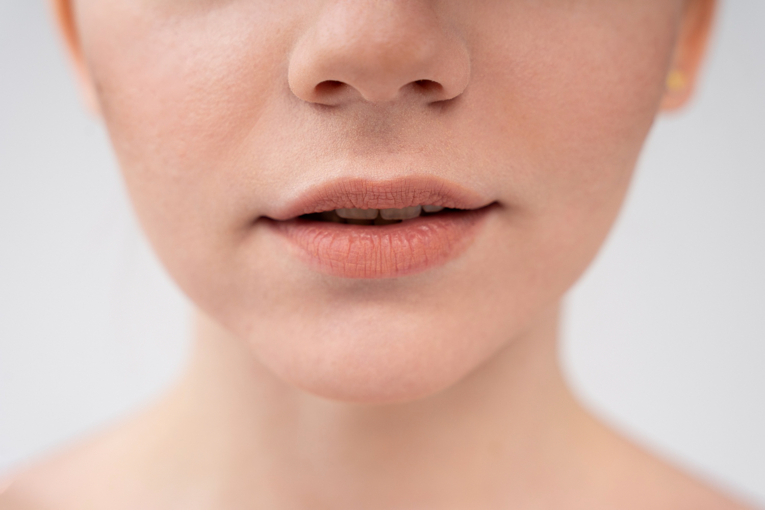 Remedii simple pentru buze uscate și crăpate