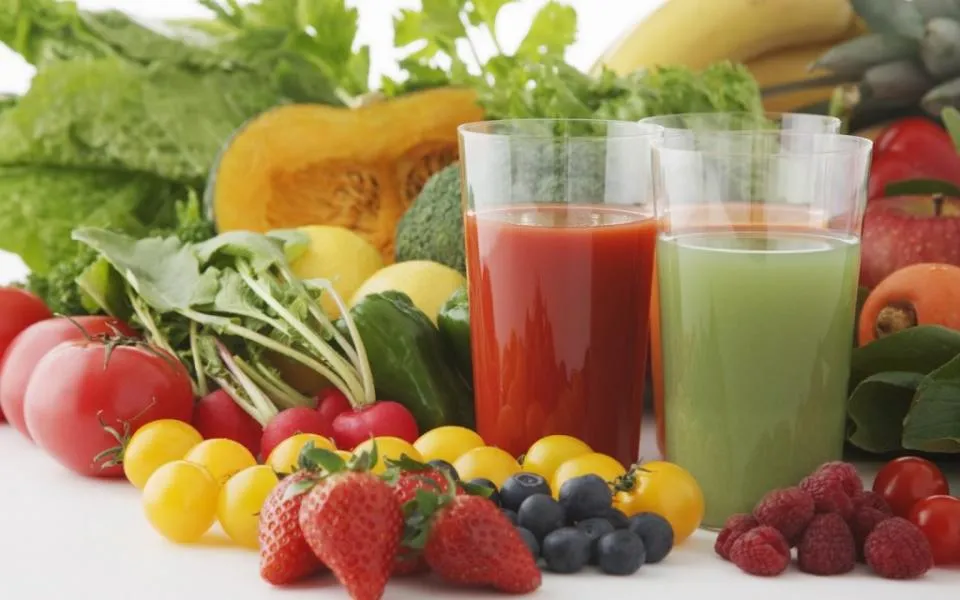 9 fructe și legume care îți detoxifică organismul. O listă utilă