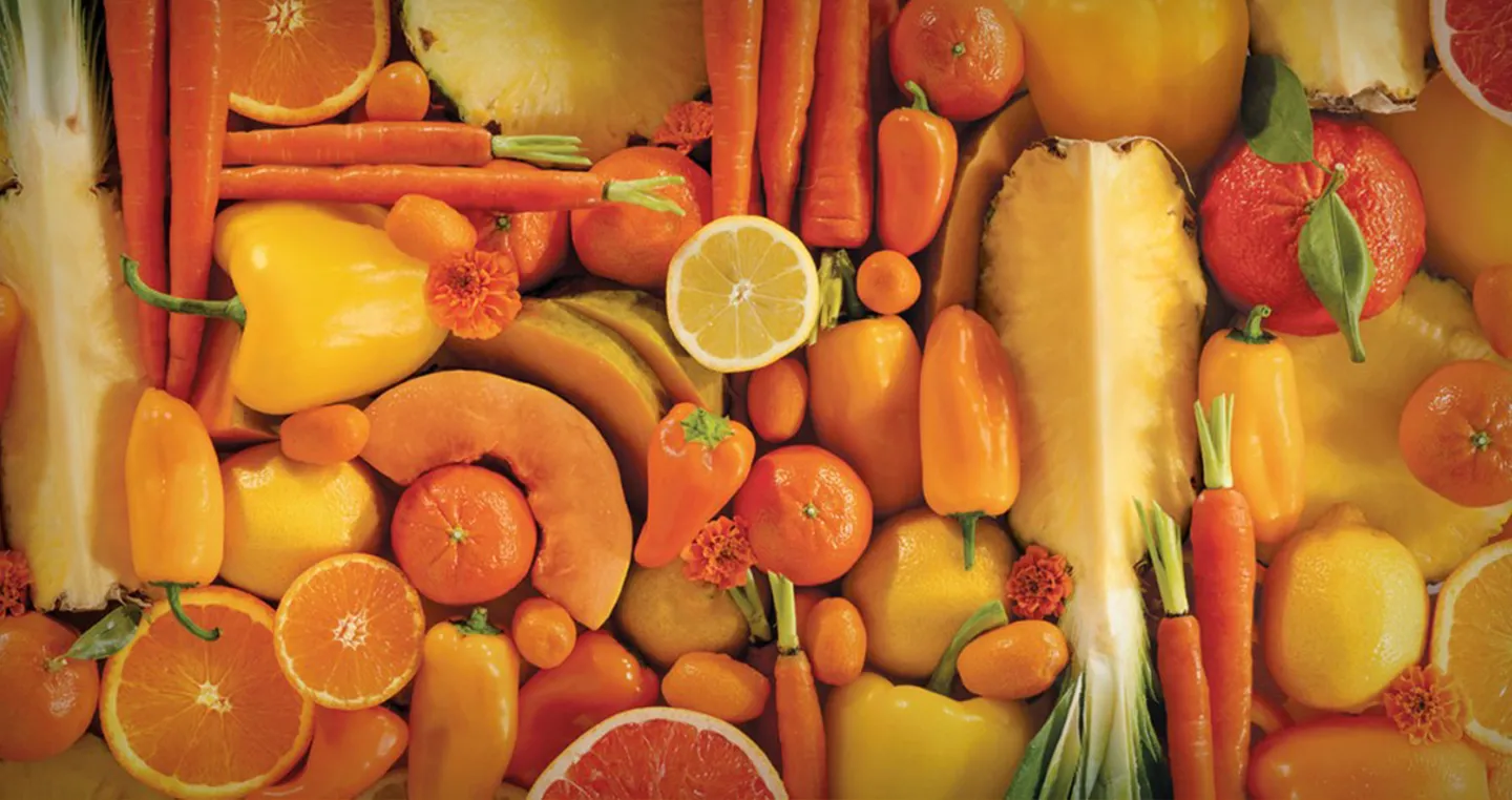 De ce să consumi fructe galbene pentru o piele mai frumoasă?