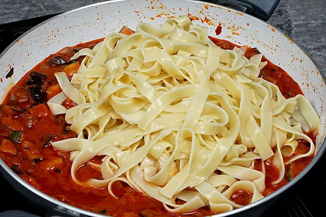 Trei rețete cu ciuperci. Simplu, bun, gustos și sănătos