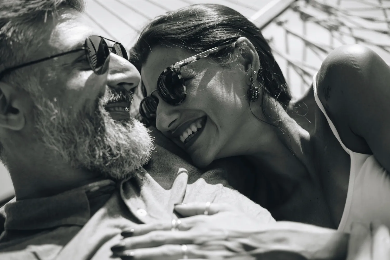 Cum flirtează fiecare femeie, în funcție de zodia ei