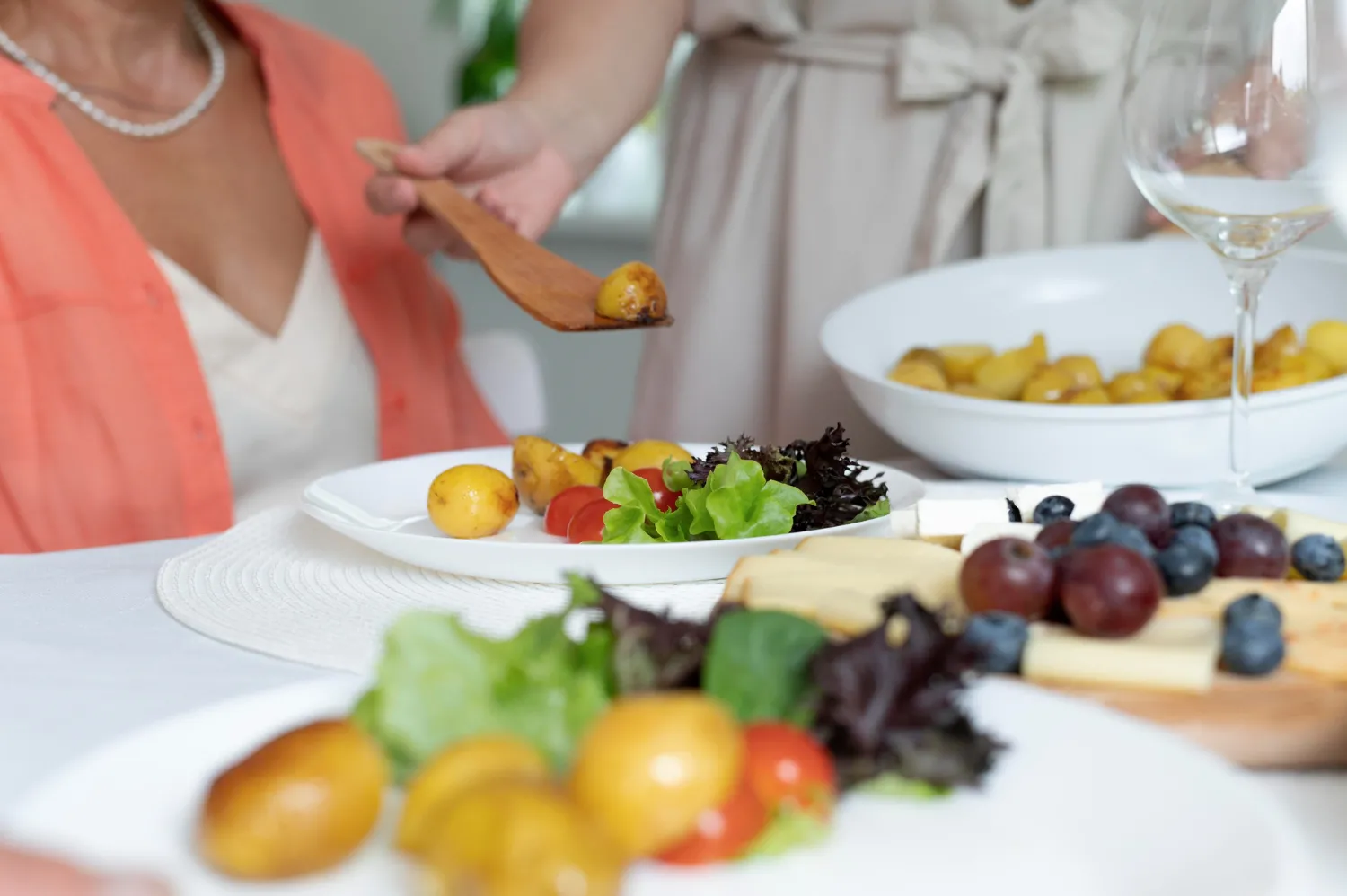 Dieta mediteraneană: ce trebuie să știi despre dieta care te scapă de 4 kilograme în 6 zile