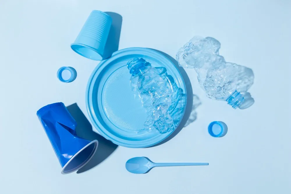 Microplasticele au pătruns în organismul uman: Expertiza subliniază pericolele asociate