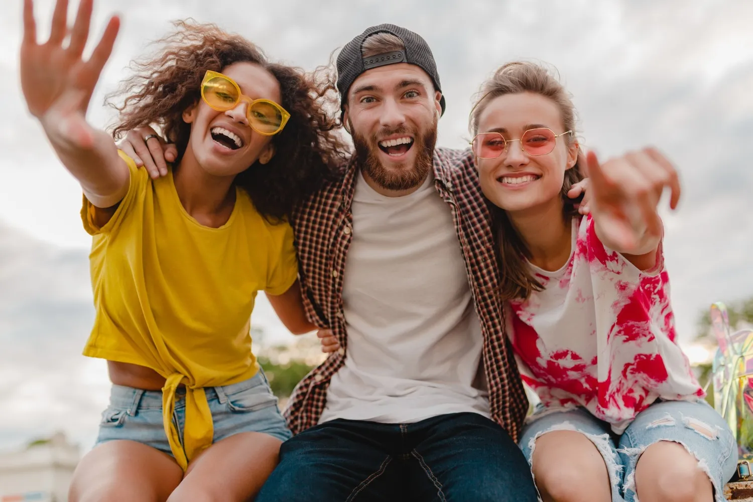 Prietenia, un lux costisitor? Generația Z și millennials investesc sute de dolari pentru a evita singurătatea