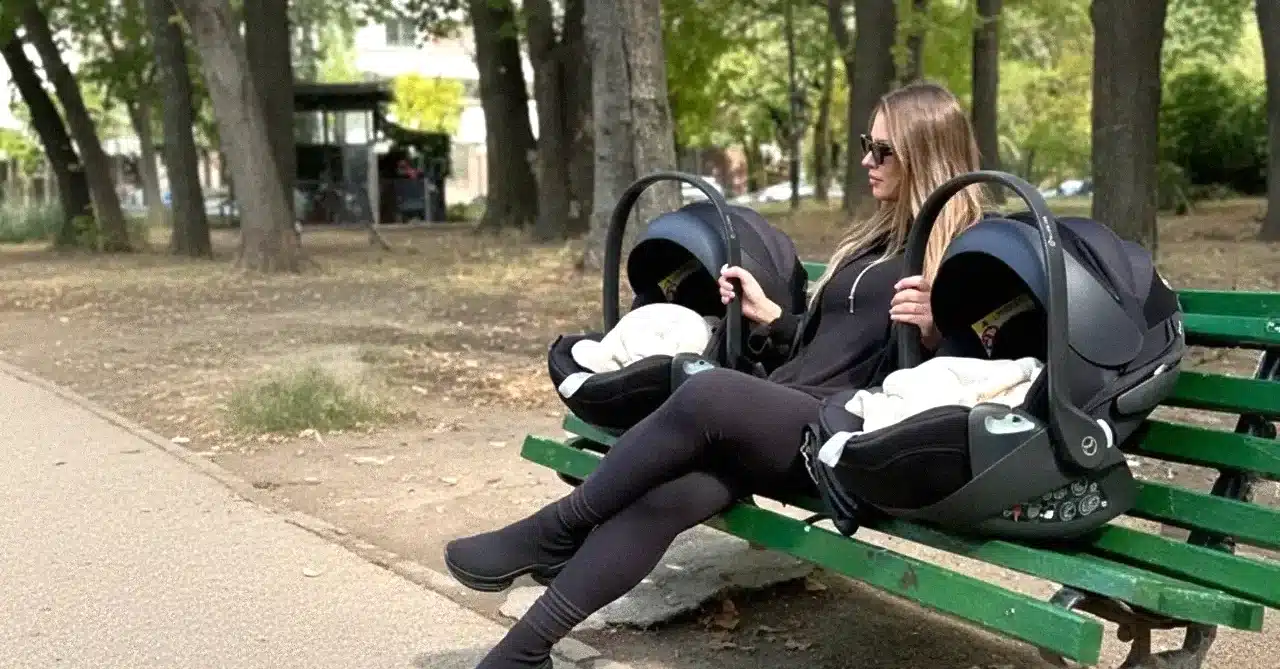 Roxana Nemeș descoperă bucurii neașteptate în primul Crăciun alături de gemenii săi