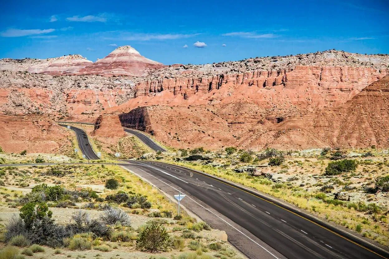 30.000 km din Alaska în Argentina: gaura mortală de 160 km