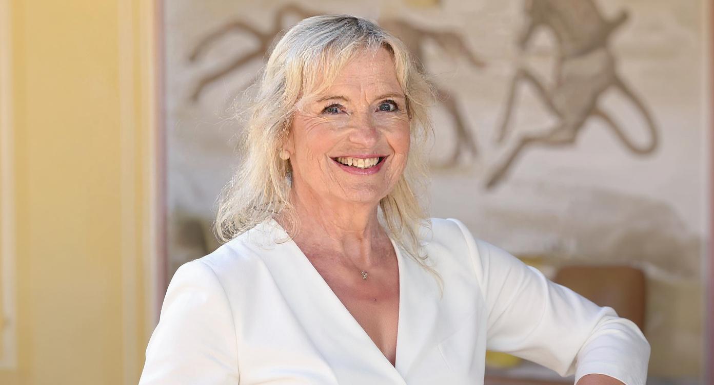Șoc la BBC – Carol Kirkwood (63) pleacă după 25 de ani. Anunțul, făcut în lacrimi