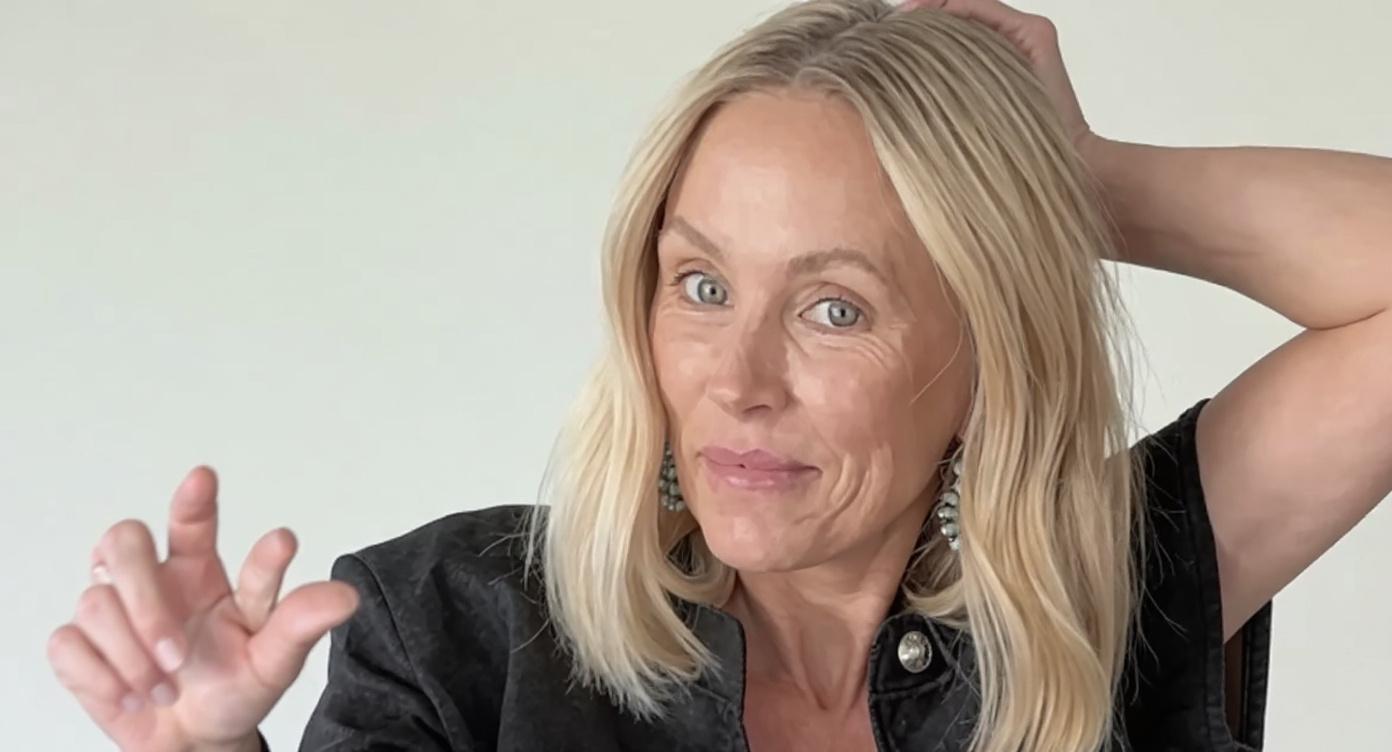 Un an a crezut că e menopauza. Verdictul unei femei de 46 de ani – cancer stadiul IV