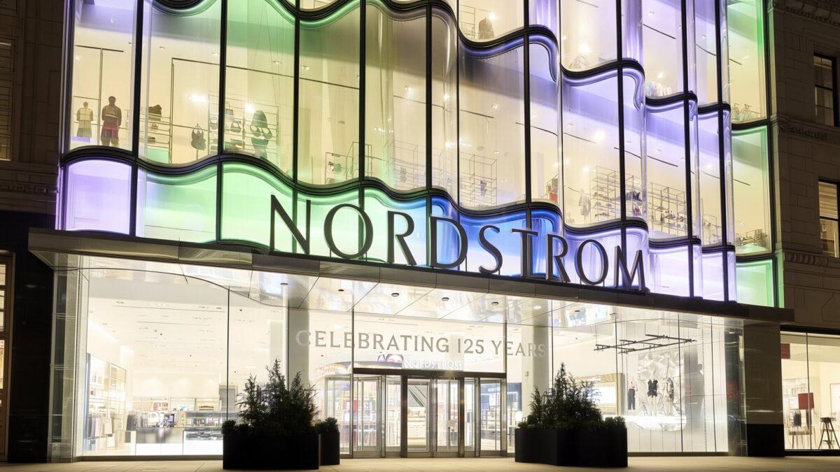 40% dintre retaileri mizează pe AI în 2025 pentru a schimba radical achizițiile