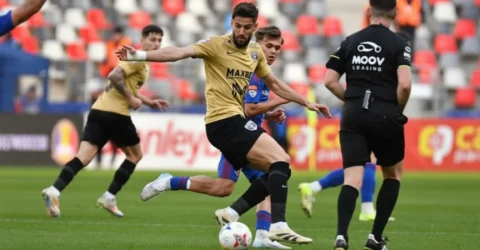 Divorț de 2 ani cu poliție și amantă pentru fotbalistul Andrei Pițan