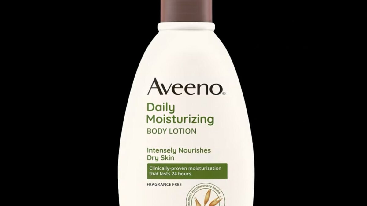 Aveeno anunță un parteneriat de 3 ani cu Mayo Clinic pentru inovație în dermatologie
