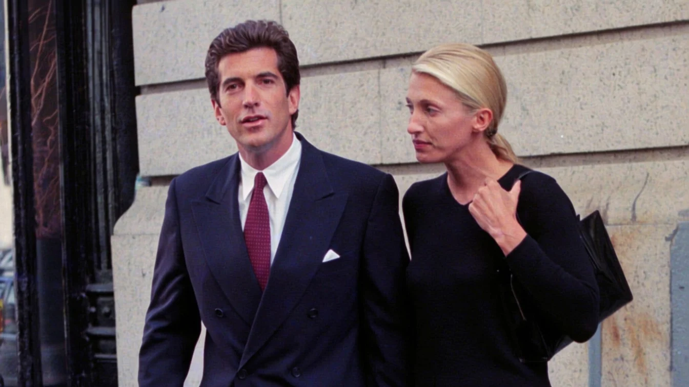 O eroare 404 ascunde colecția de mii de dolari a lui Carolyn Bessette-Kennedy