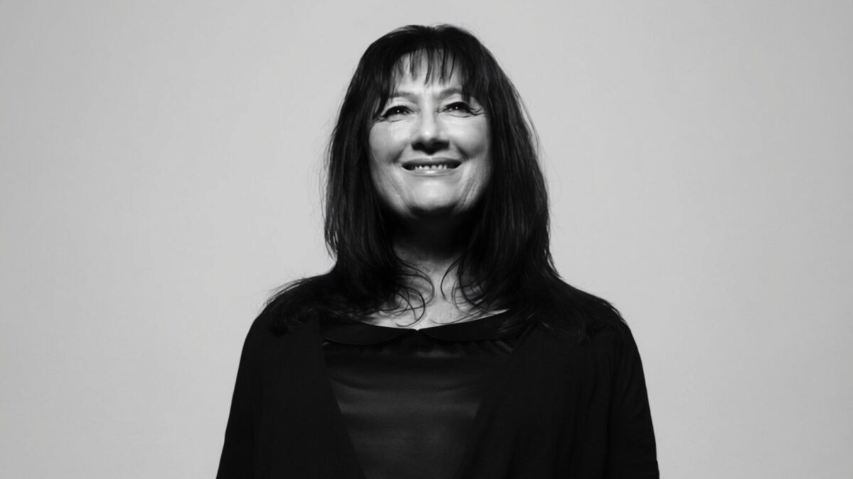 Producatorul de bucatarii Cesar revine 100% sub controlul familiei