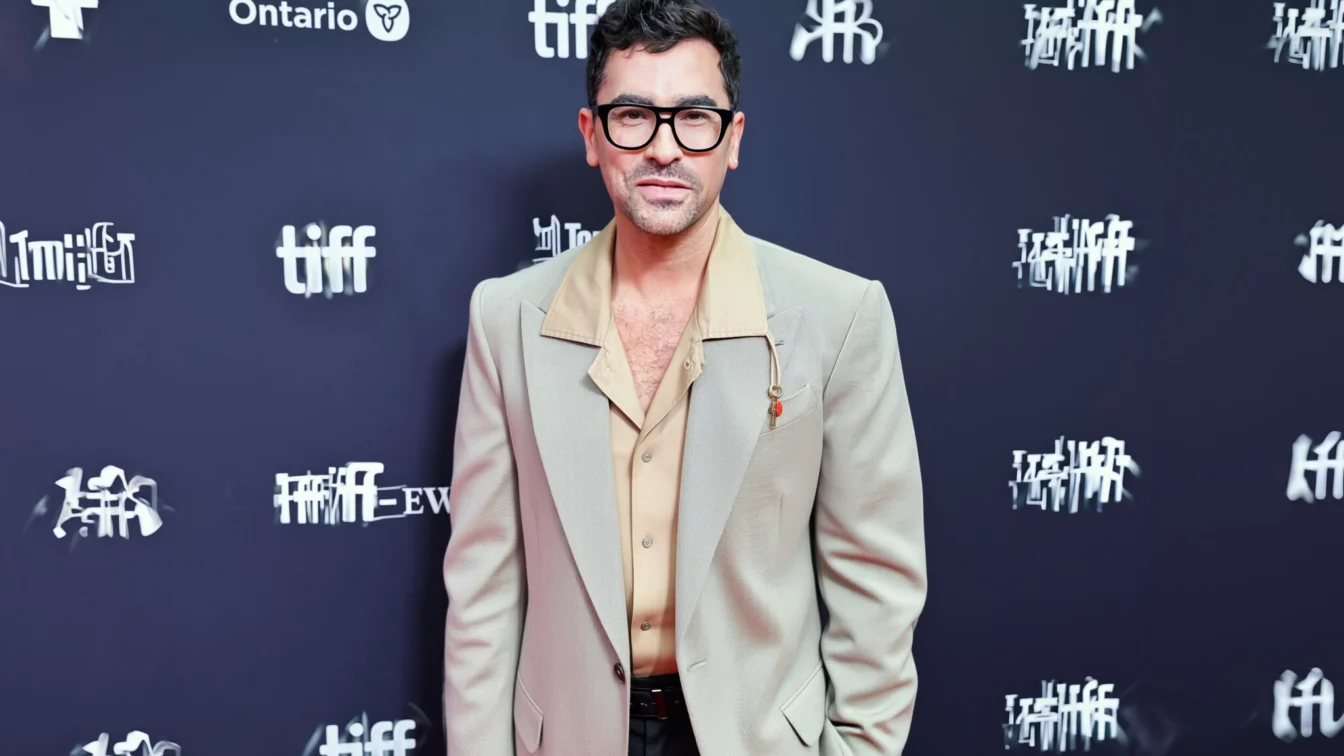 Dan Levy lansează pe 9 aprilie noul serial Big Mistakes pe Netflix